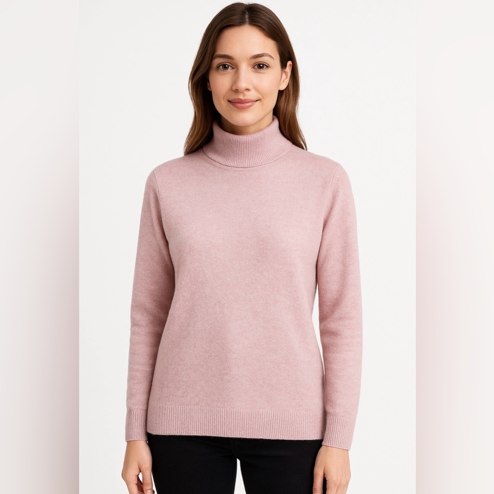 NWOT Women's Pink Turtleneck Sweater